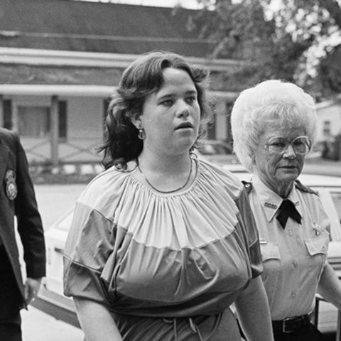  Whispers in the Cradle: The Chilling Tale of Christine Falling, Florida’s Killer Babysitter 