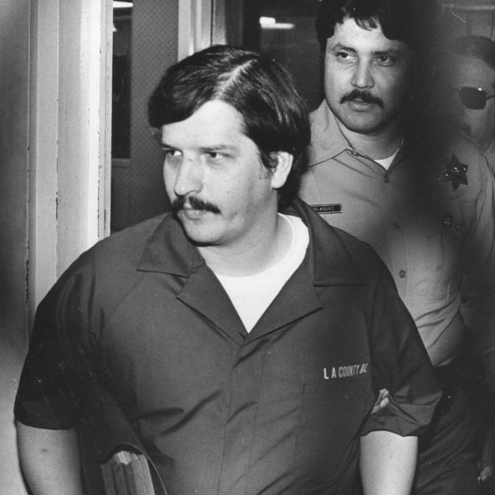  The Van of Death: William Bonin and the Dark Legacy of California's Freeway Killer 