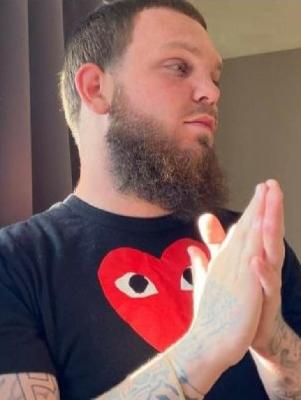 Robert Favreau death by force case profile photo