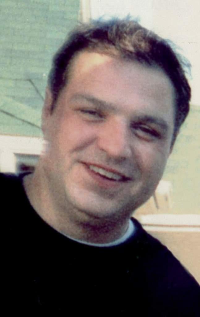 Carl CHENIER missing person case in Montreal, Québec