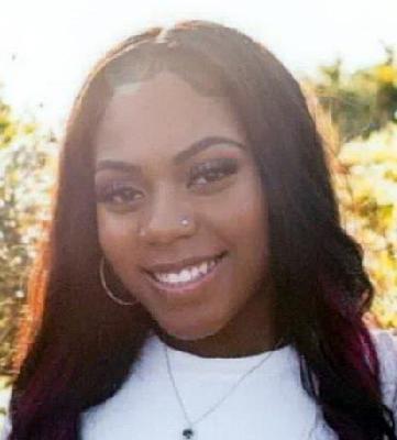 Portrait of Mariah Lenea Henderson