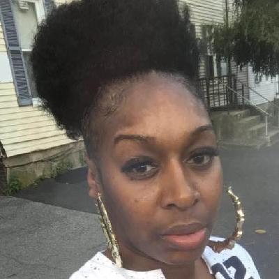 Portrait of Shernetta Dunmore