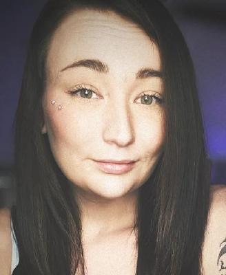 Portrait of Jordan Renae Chaffin