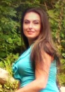 Portrait shared in memory of Tara Simpson Lamer